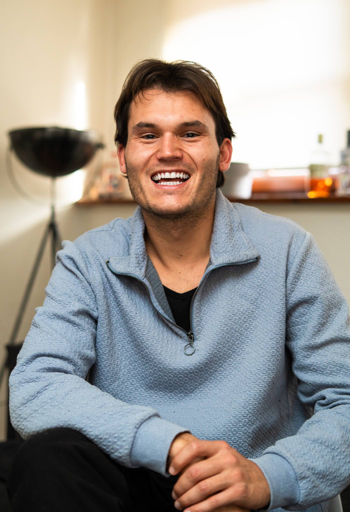 Jonas, German teacher